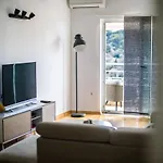 Apartament Summer Night By Duhomes