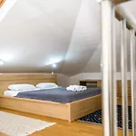 Apartament Summer Night By Duhomes *