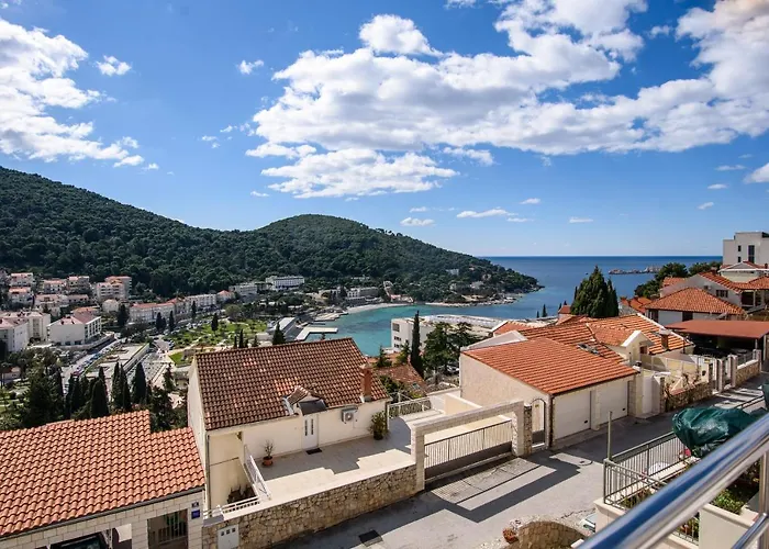 Summer Night By Duhomes 公寓