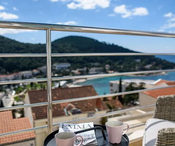 Summer Night By Duhomes * Ragusa